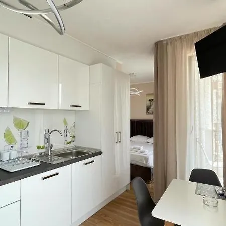Izi Palace Deluxe Studiob1 Apartment Sunny Beach